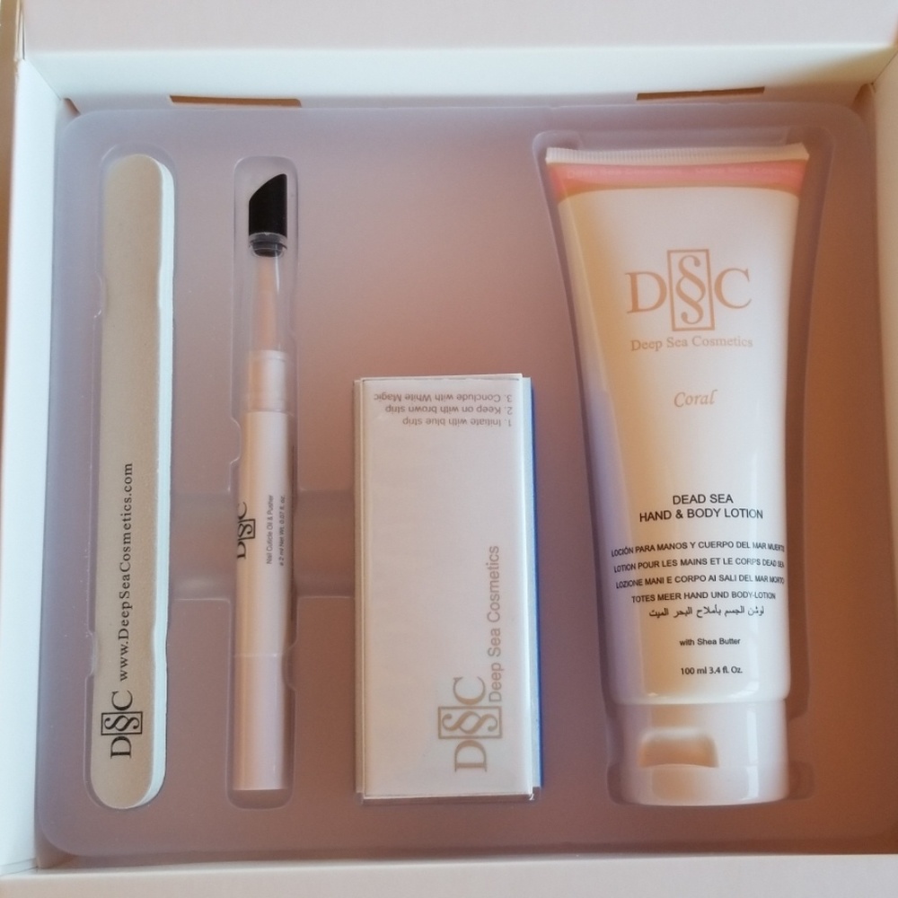 Deep Sea Cosmetics Complete Nail Kit Treatment